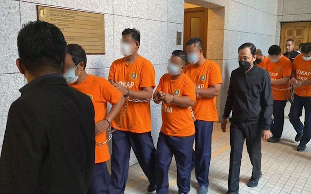 Four-day remand for 10 civil servants nabbed over RM3mil in bribes