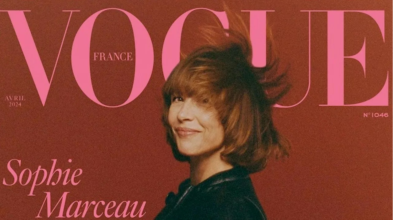 Sophie Marceau incarne le style de la femme française en star du Vogue France d'avril 2024