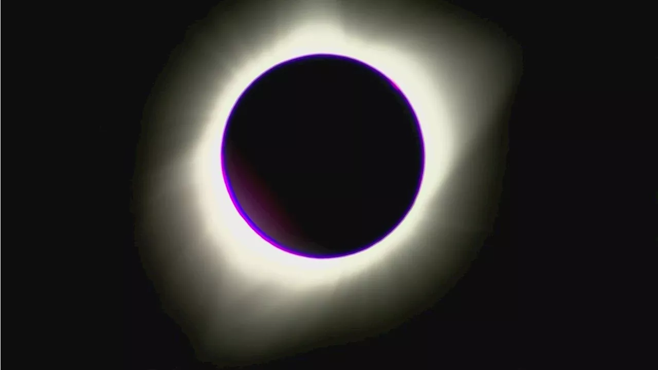 How will the April 8 total solar eclipse impact the Texas power grid?