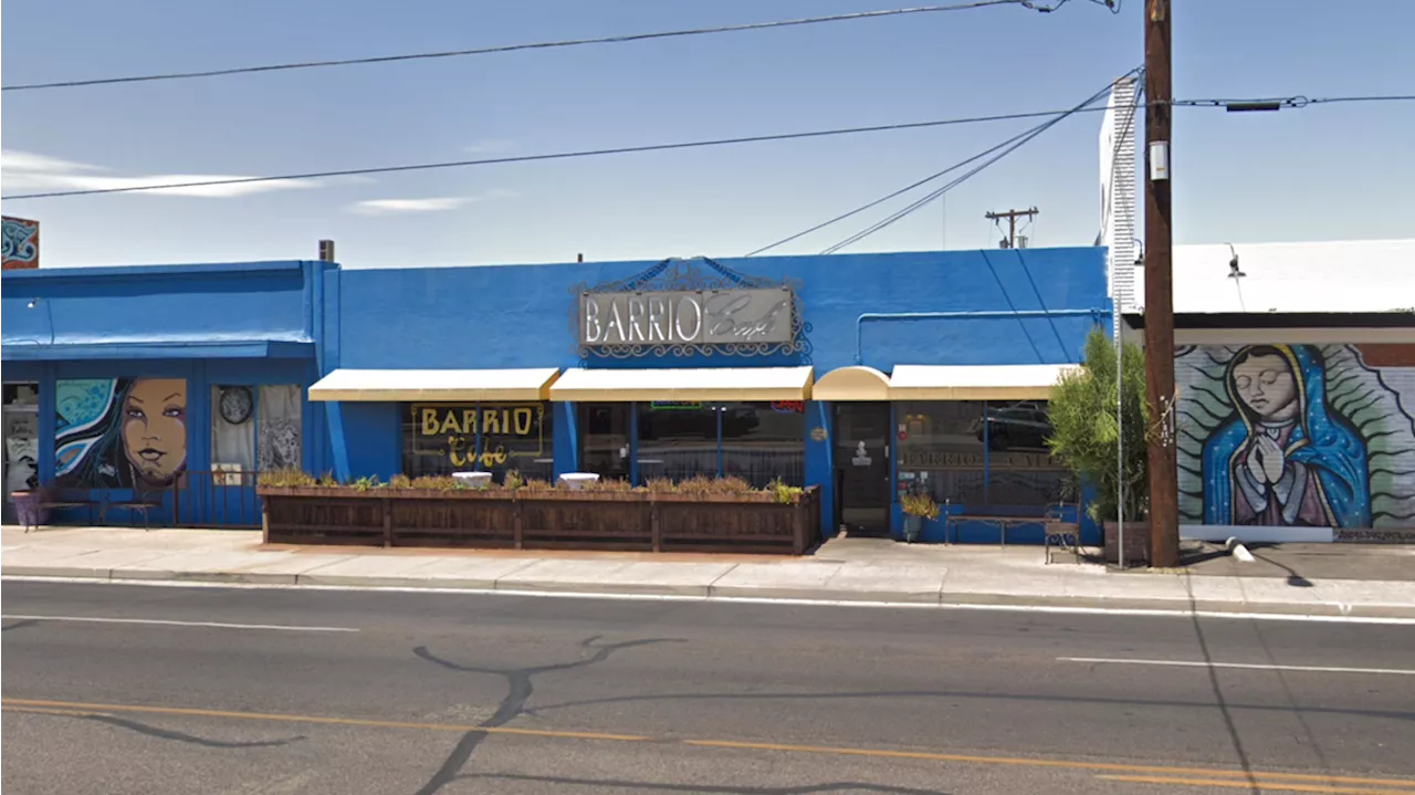 One of Phoenix's most iconic Mexican restaurants is closing down