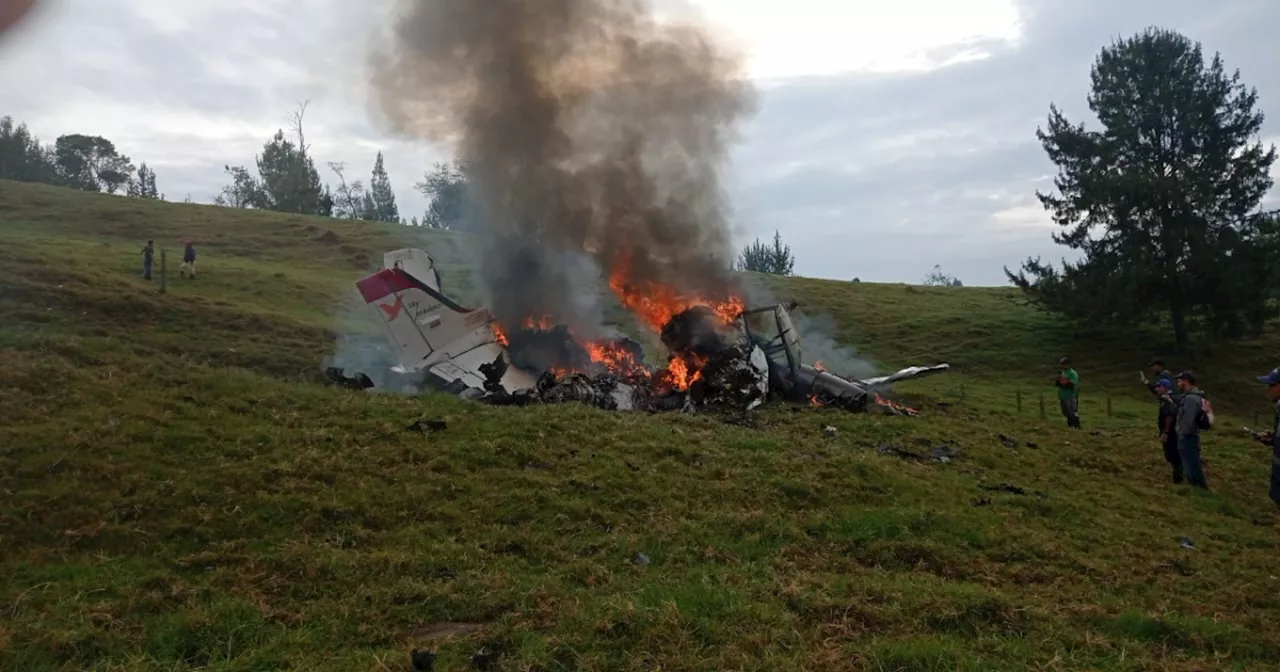 Así quedó la avioneta accidentada con cuatro pasajeros en Santa Rosa, Norte de Antioquia