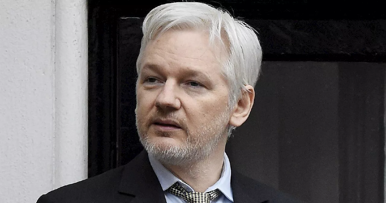 “Possibile accordo Usa-Assange se si dichiara colpevole di un reato minore”