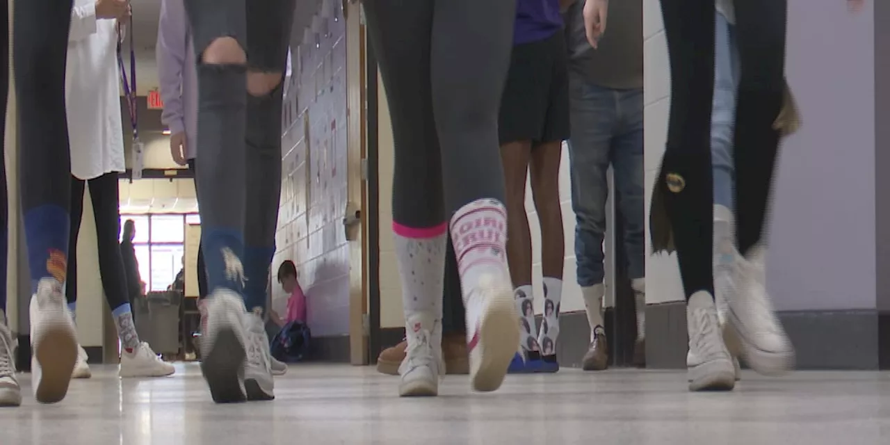 Daphne High School does its part to raise awareness for World Down Syndrome Awareness Day