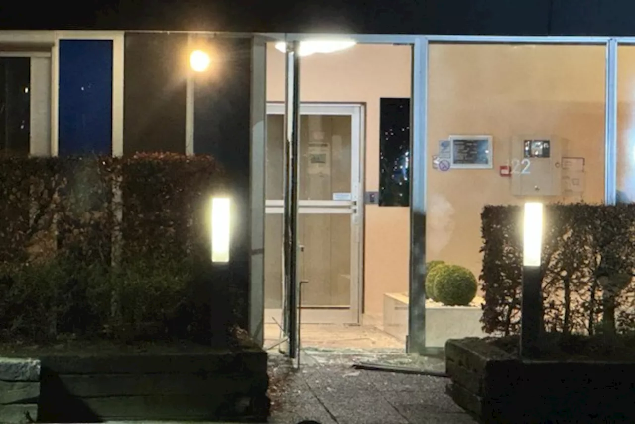 Ontploffing aan appartementsgebouw in Berchem: daders laten boodschap achter