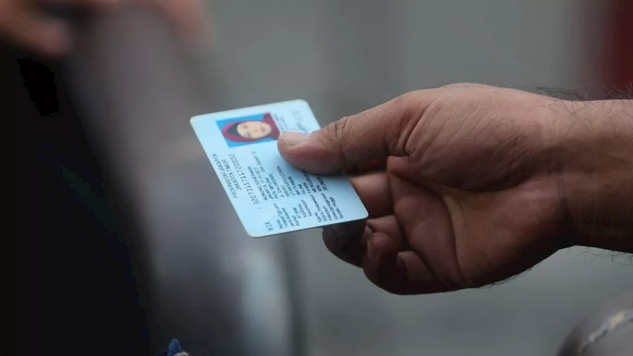 Deactivation of Jakarta Residents' KTPs that do not match their domicile after Eid