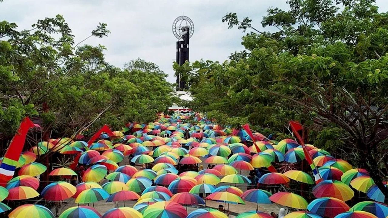 The March Equinox Arrives, It's Day Without Shadows at the Equator