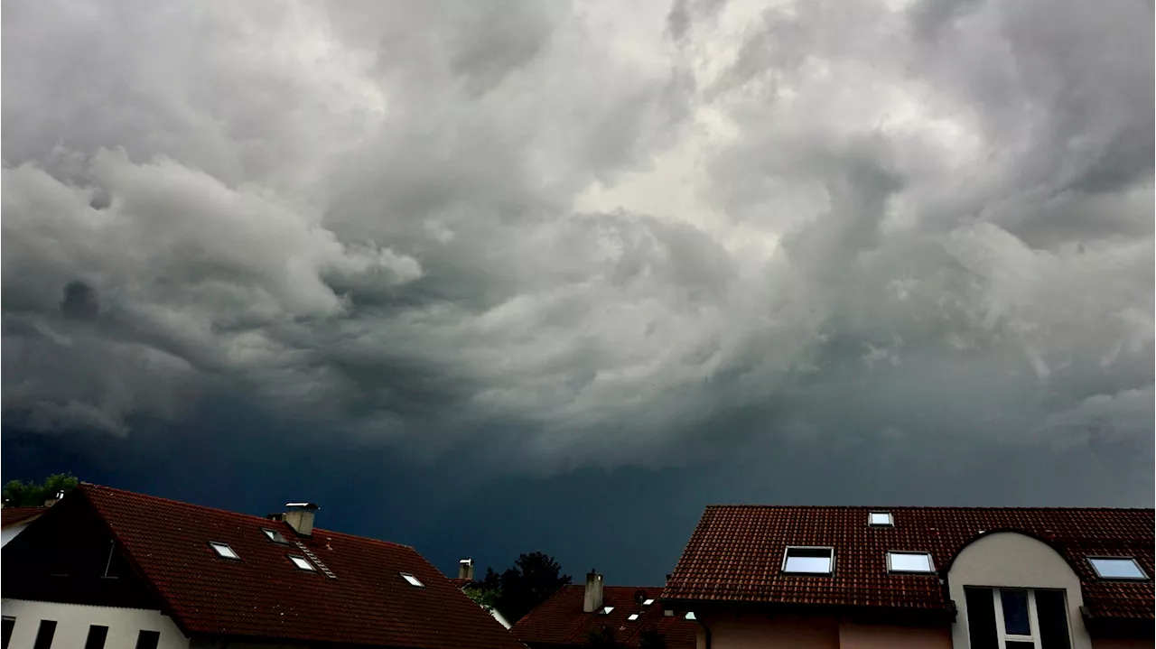 – Gewitter fegt jetzt über Österreich