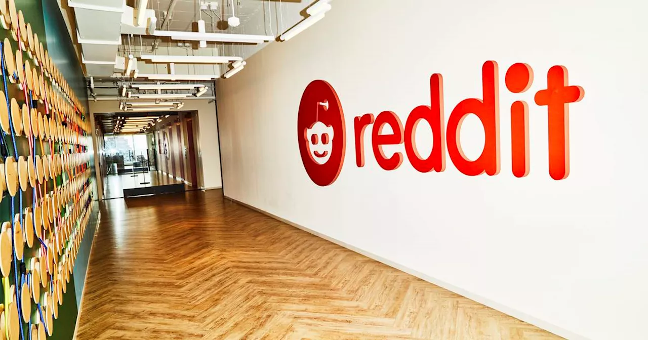 Reddit prices shares at top end of IPO range