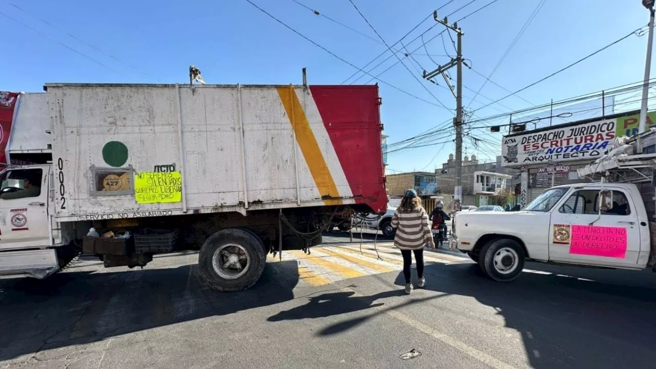 Protestan en la México-Puebla por inseguridad en Valle de Chalco