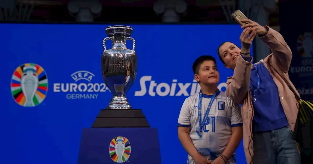 Georgia derrota 2-0 a Luxemburgo y avanza en el repechaje de la Euro 2024