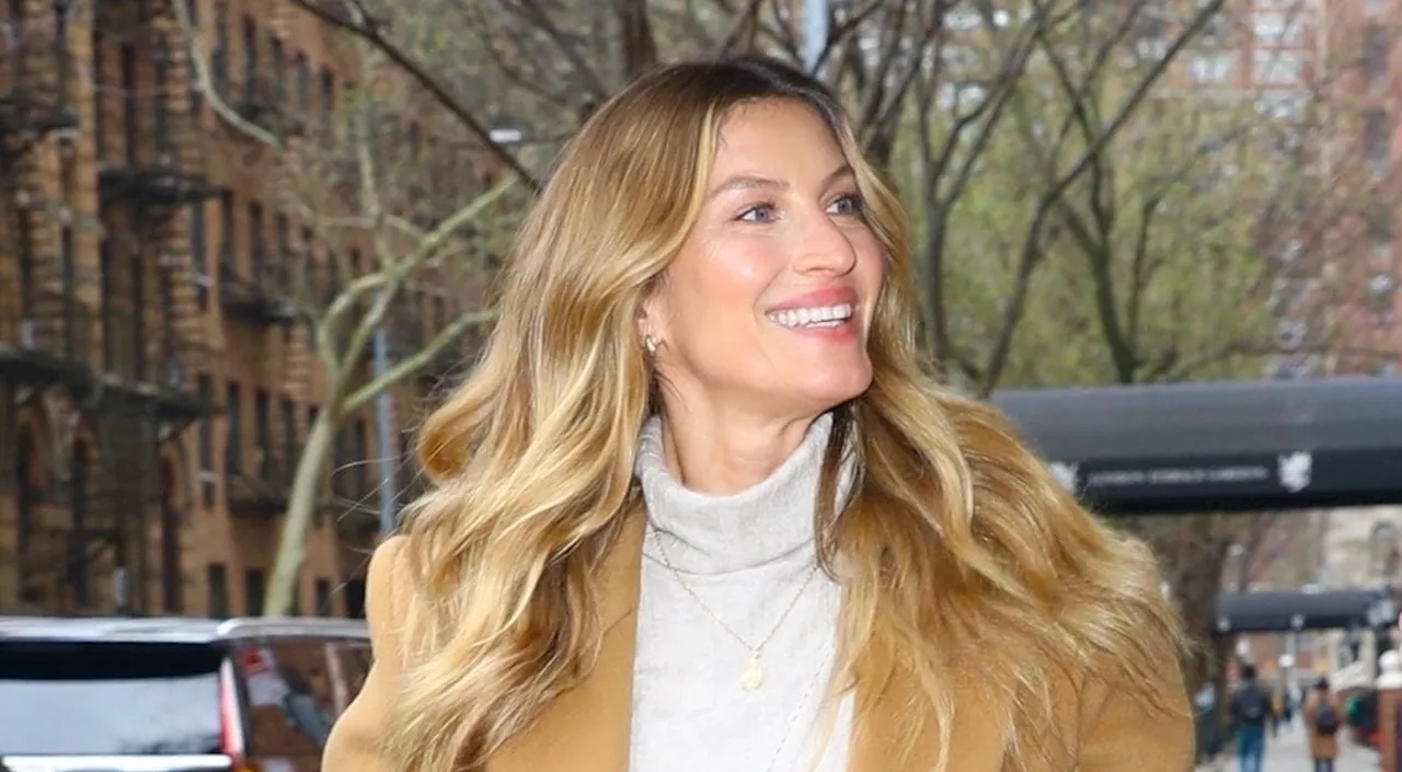 Gisele Bündchen Carries Her Foolproof Knee-High Boots Into Spring