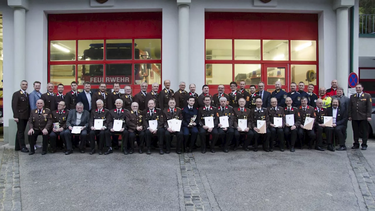 Pielachtaler Feuerwehren waren 2023 rund 5.000 Stunden im Einsatz