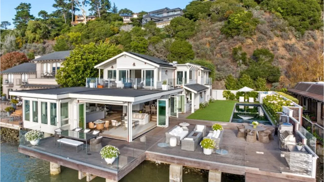 This $17.7 Million Waterfront Home on the San Francisco Bay Offers Golden Gate Bridge Views