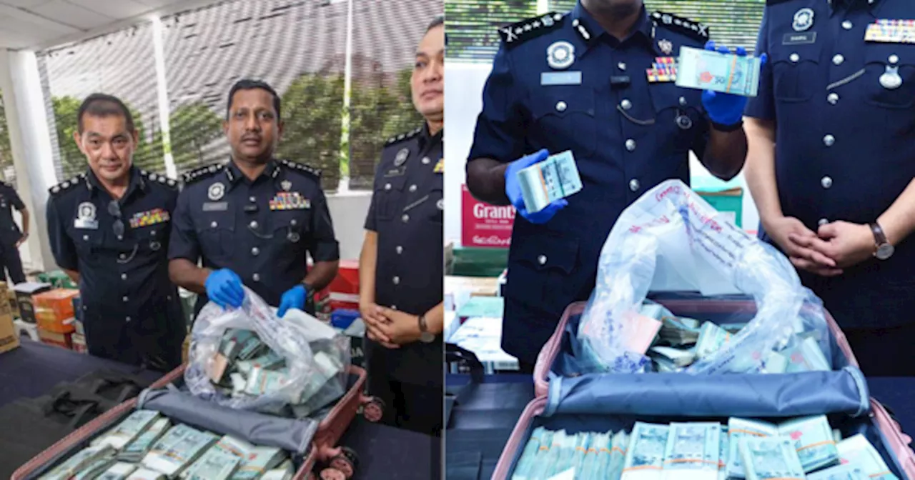 Polis Cari Pemilik Bagasi Berisi RM500,000 'Tertinggal' Di Sebuah Pusat Beli-Belah