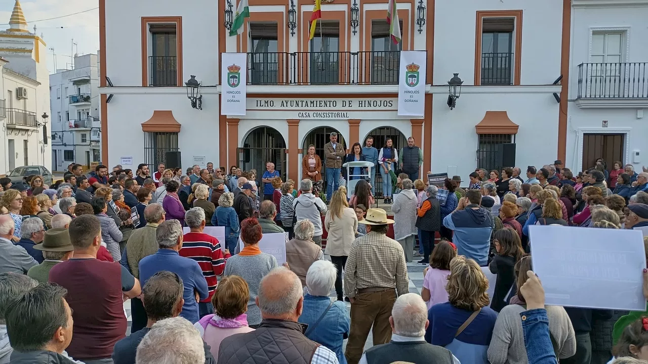 Hinojos (Huelva) dice 'basta' por el 'injusto' reparto de fondos de Doñana