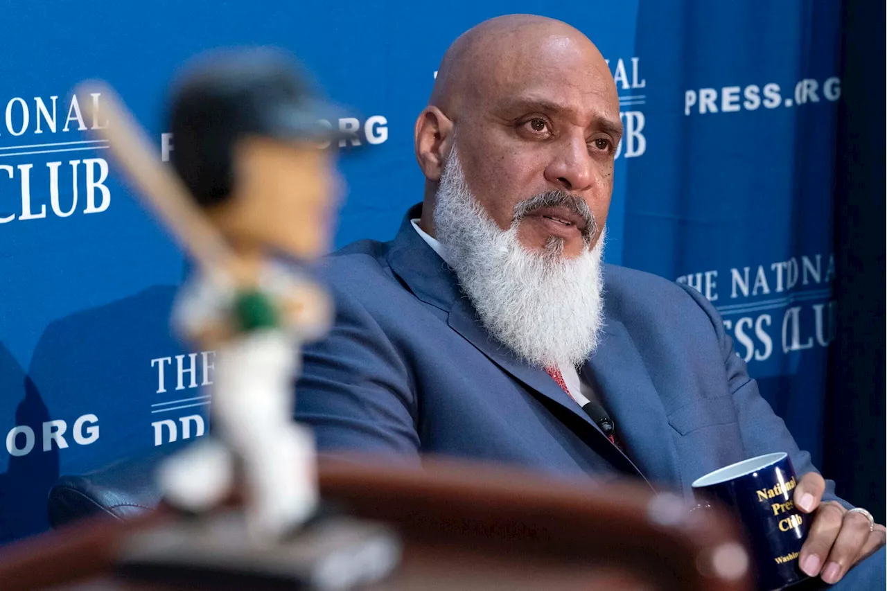 MLBPA power struggle likely to end in a vote on union boss Tony Clark’s leadership