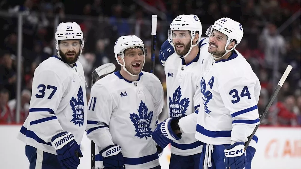 Matthews, Ovechkin each score twice as Maple Leafs rout Capitals