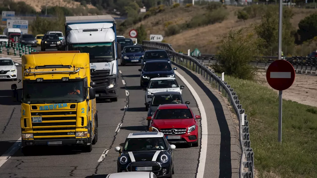 Operación Salida de la DGT en Semana Santa: a qué hora comienza, qué horarios evitar y fases