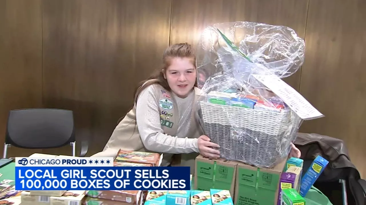 'Dedicated' scout sells her 100,000th box of Girl Scout cookies in Chicago