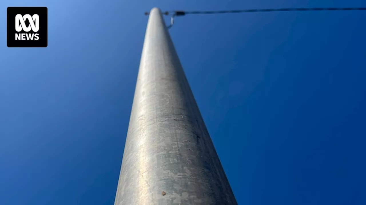 Western Power tells residents to replace private power poles at own cost in Western Australia