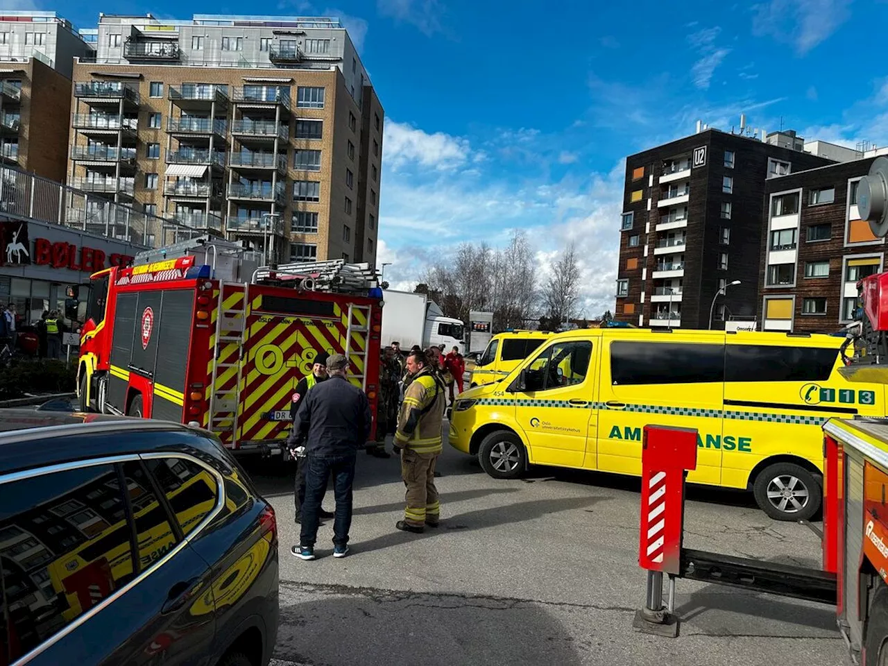 Politiet: Dødsulykke mellom vogntog og fotgjenger på Bøler i Oslo