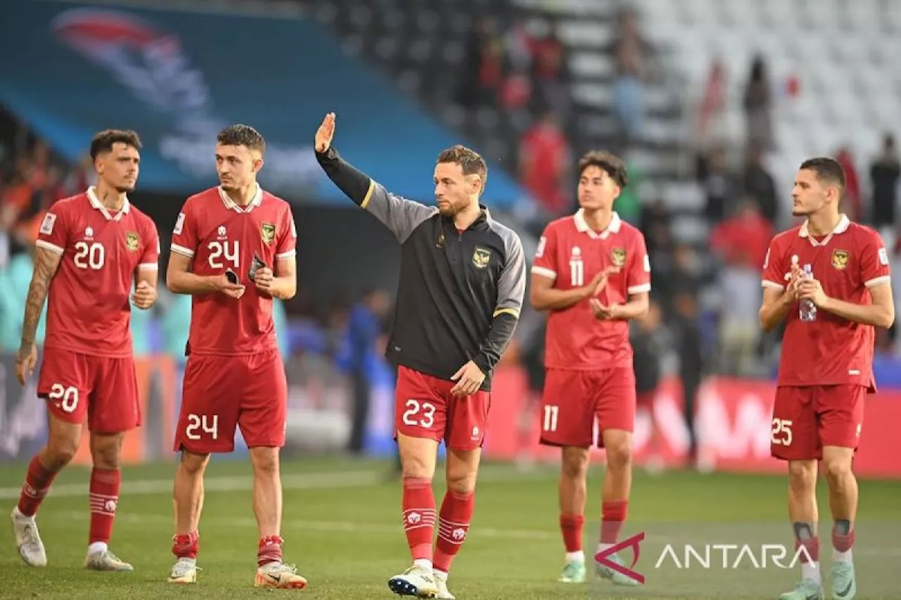 Mills tidak pusingkan penghapusan logonya dari kaus timnas