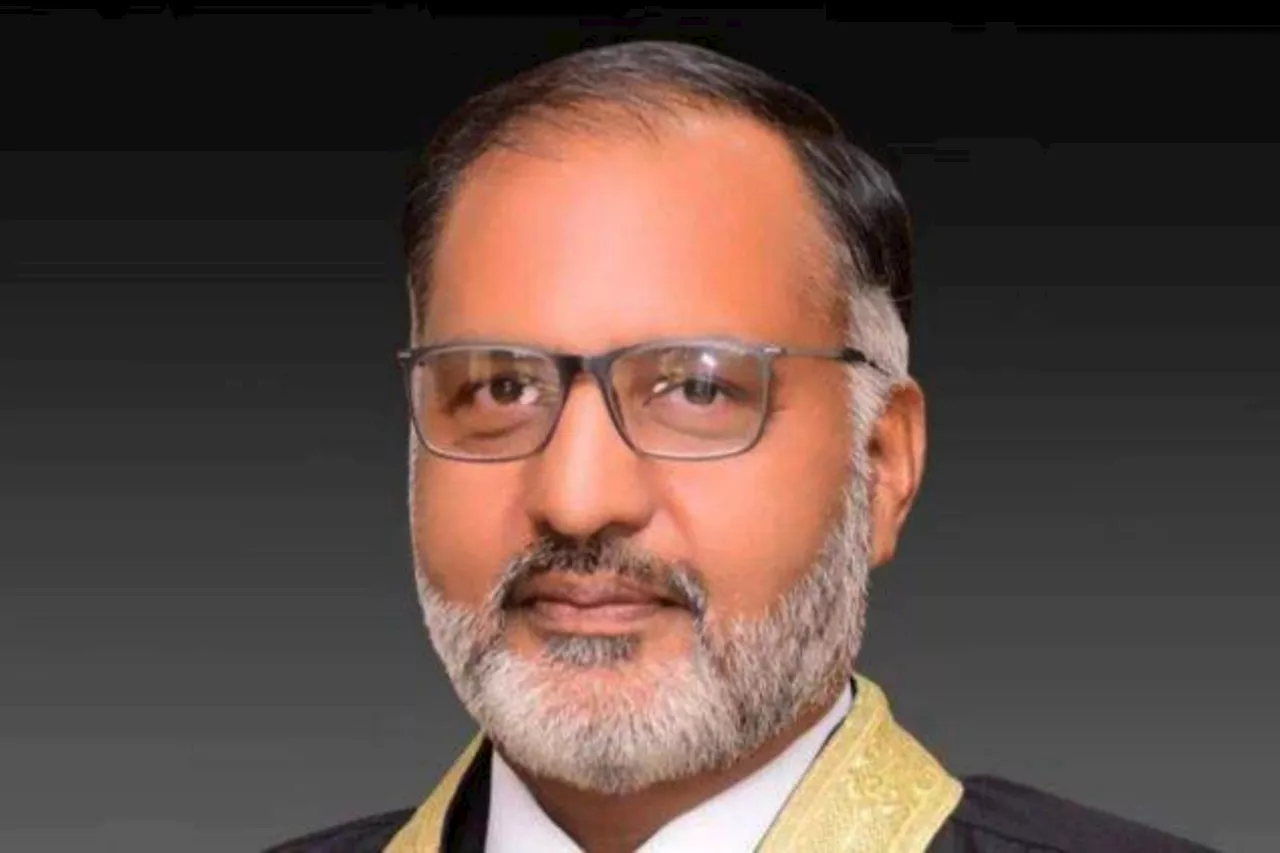 SC declares Justice Shaukat Aziz Siddiqui’s removal illegal