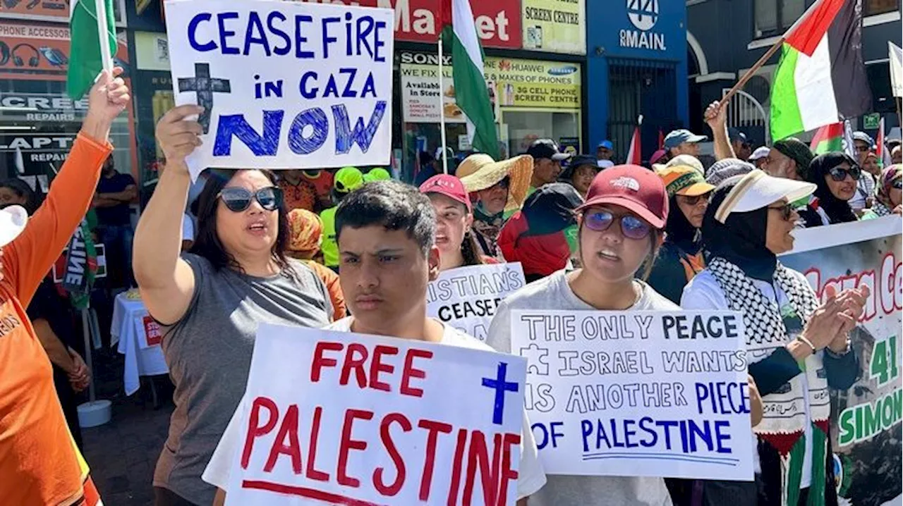 Cape Town ‘pilgrims’ walk the length of the Gaza Strip to raise awareness