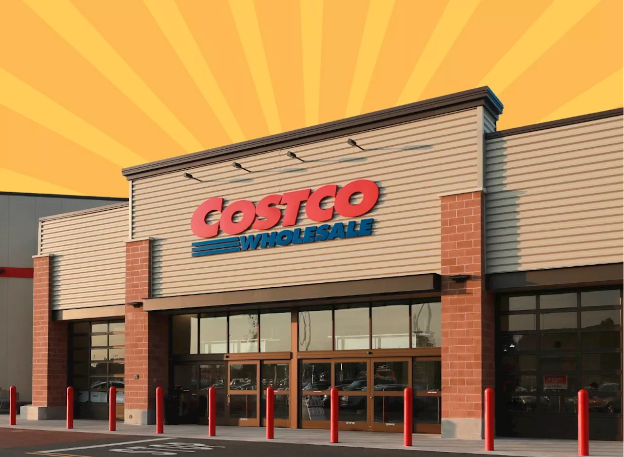 Costco Is Allegedly Bringing Back Combo Pizza—But There's a Catch