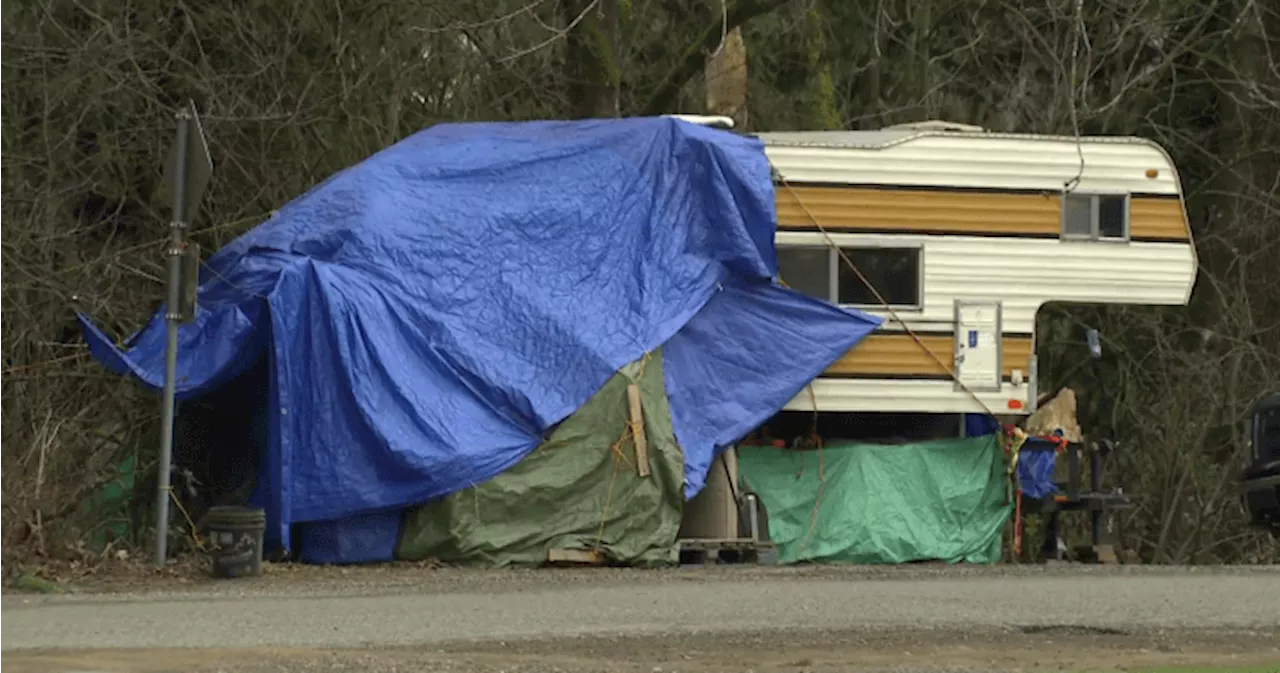 Encampment in Abbotsford highway rest area to be displaced for construction