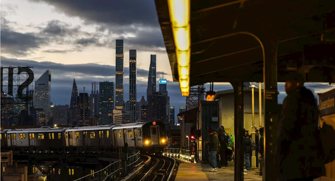 MTA warns no 7 or N subway service between Manhattan and Queens first weekend of April