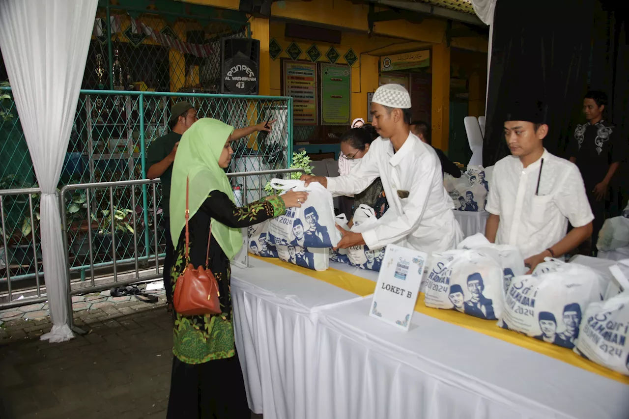 Pertamina dan Kementerian BUMN Salurkan 1.000 Paket Sembako Murah di Jakarta Utara