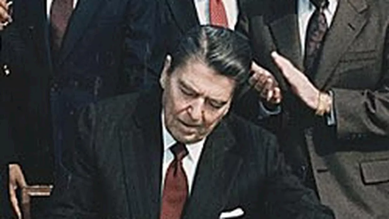 23 Maret 1983: Presiden AS Reagan Luncurkan Perang Dingin di Ruang Angkasa