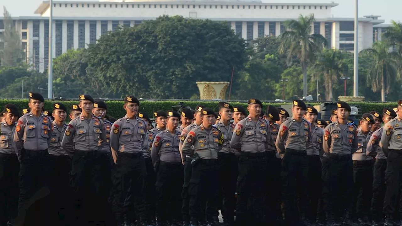 Polri Terjunkan 76.192 Personel dalam Operasi Ketupat 2024