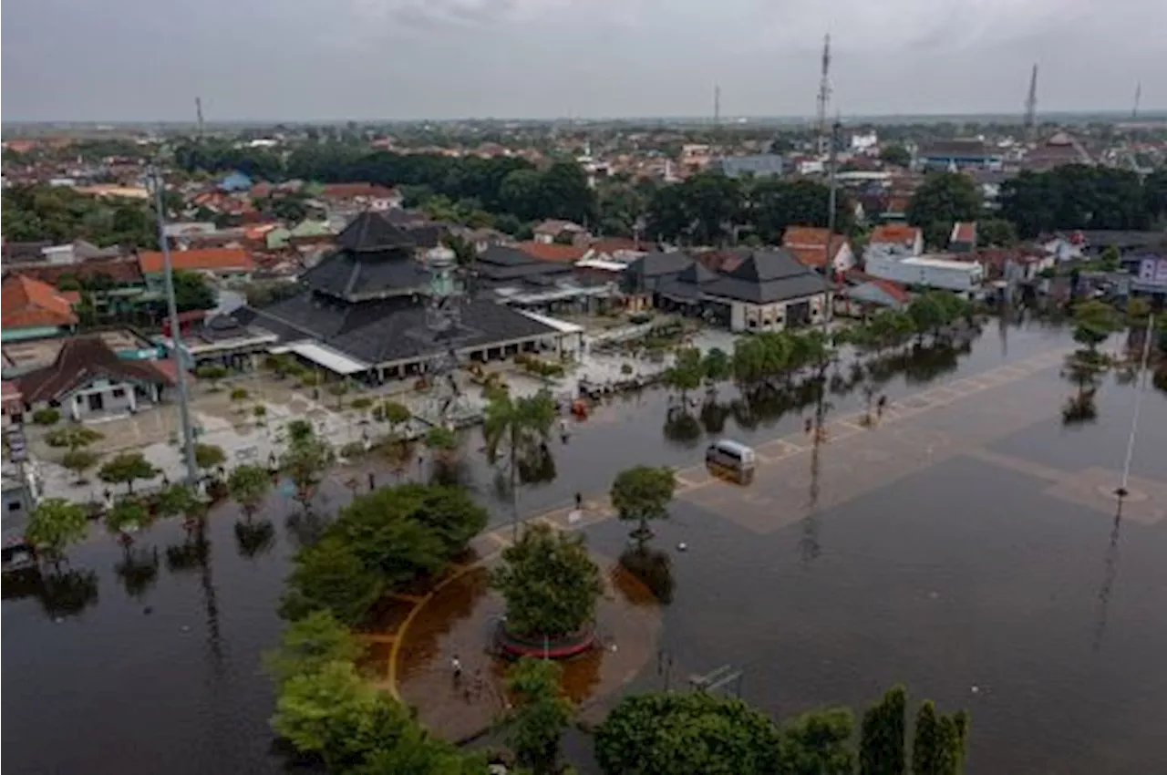 Banjir Demak Ketinggian Air di Wilayah Kecamatan Karanganyar Berangsur Turun