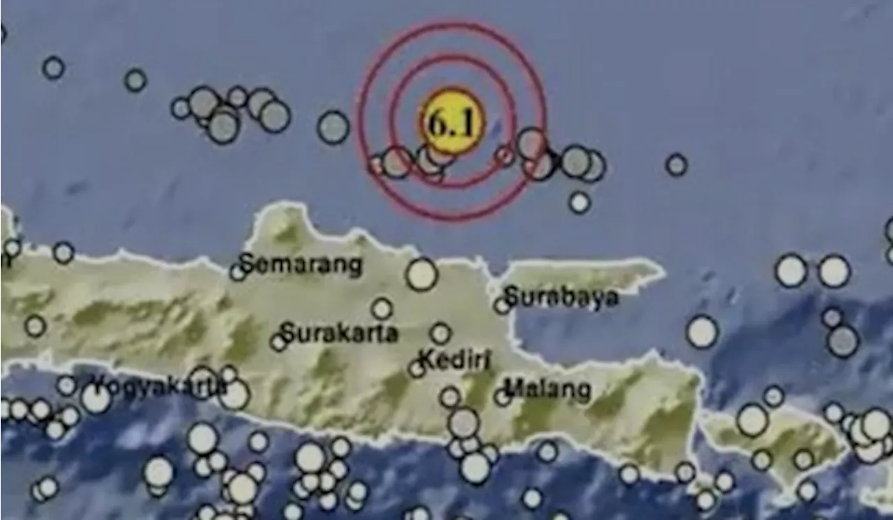 Gempa Magnitudo 60 di Kabupaten Tuban Warga Berhamburan Keluar