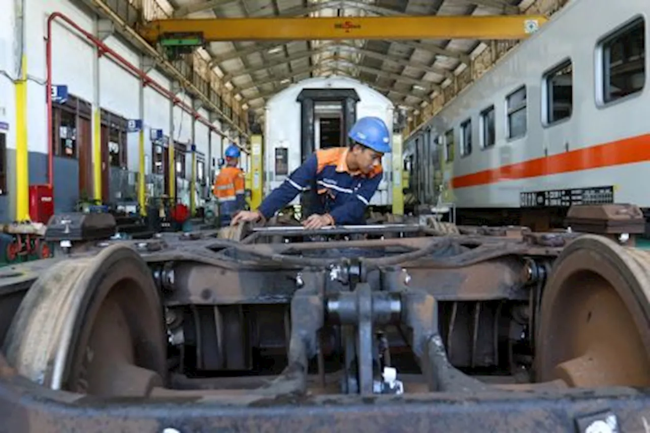 Perawatan Kereta Api Jelang Arus Mudik Lebaran