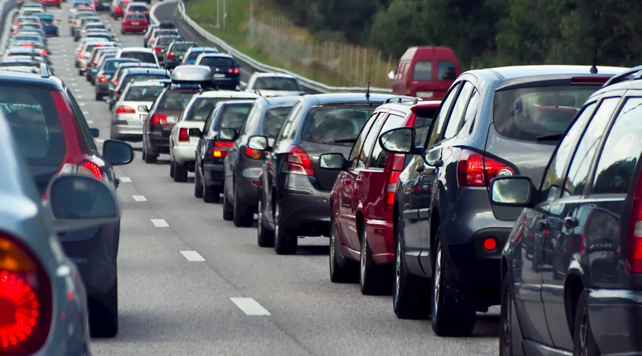 Codice della strada, ecco le novità: si allenta la stretta sui neopatentati