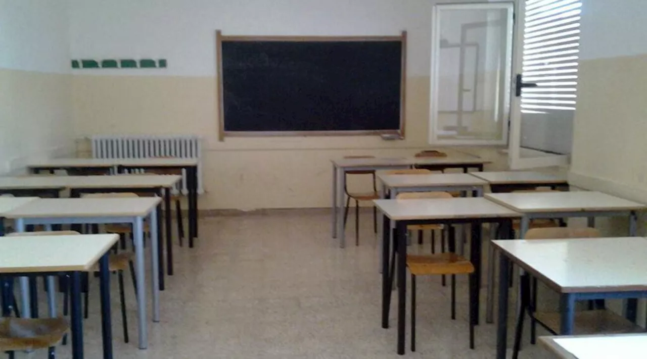 Giugliano (Napoli), malore a scuola: morta una studentessa 15enne