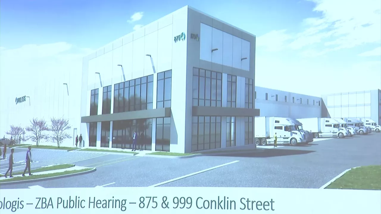 East Farmingdale residents concerned about proposal to bring warehouse to Conklin Street