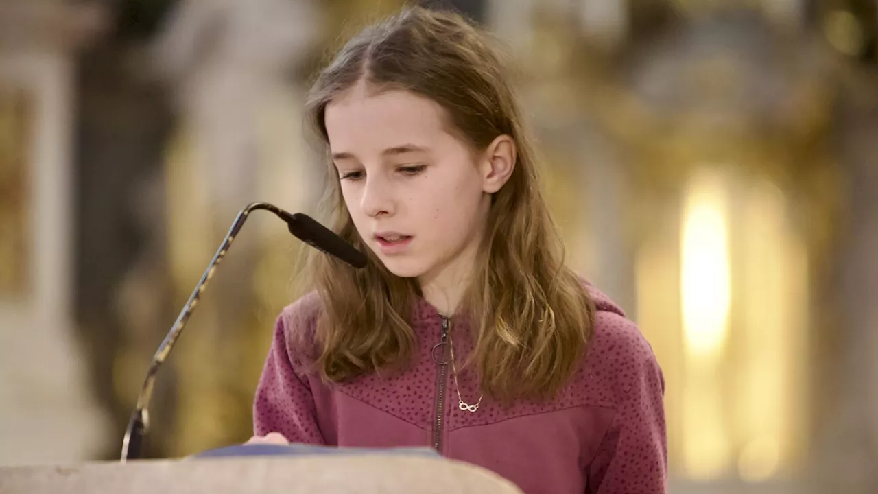 Marathon-Lesung der Brucker Gymnasiasten aus der Bibel