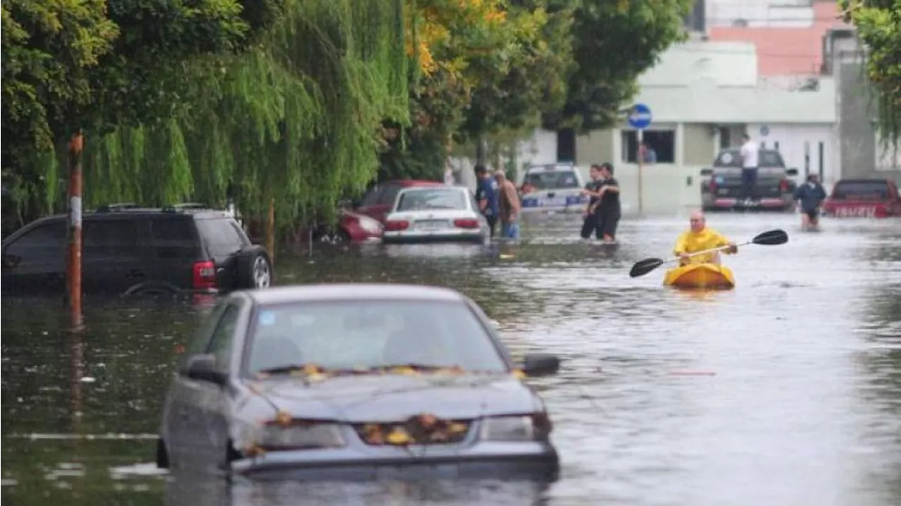 Tras las fuertes tormentas, qué se recomienda hacer si el auto se inundó