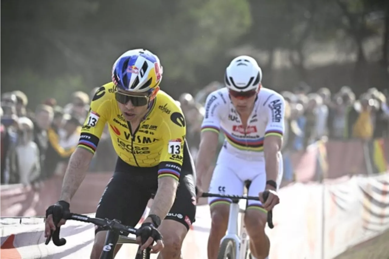 Premier duel sur la route en 2024 entre Wout van Aert et Mathieu van der Poel à Harelbeke