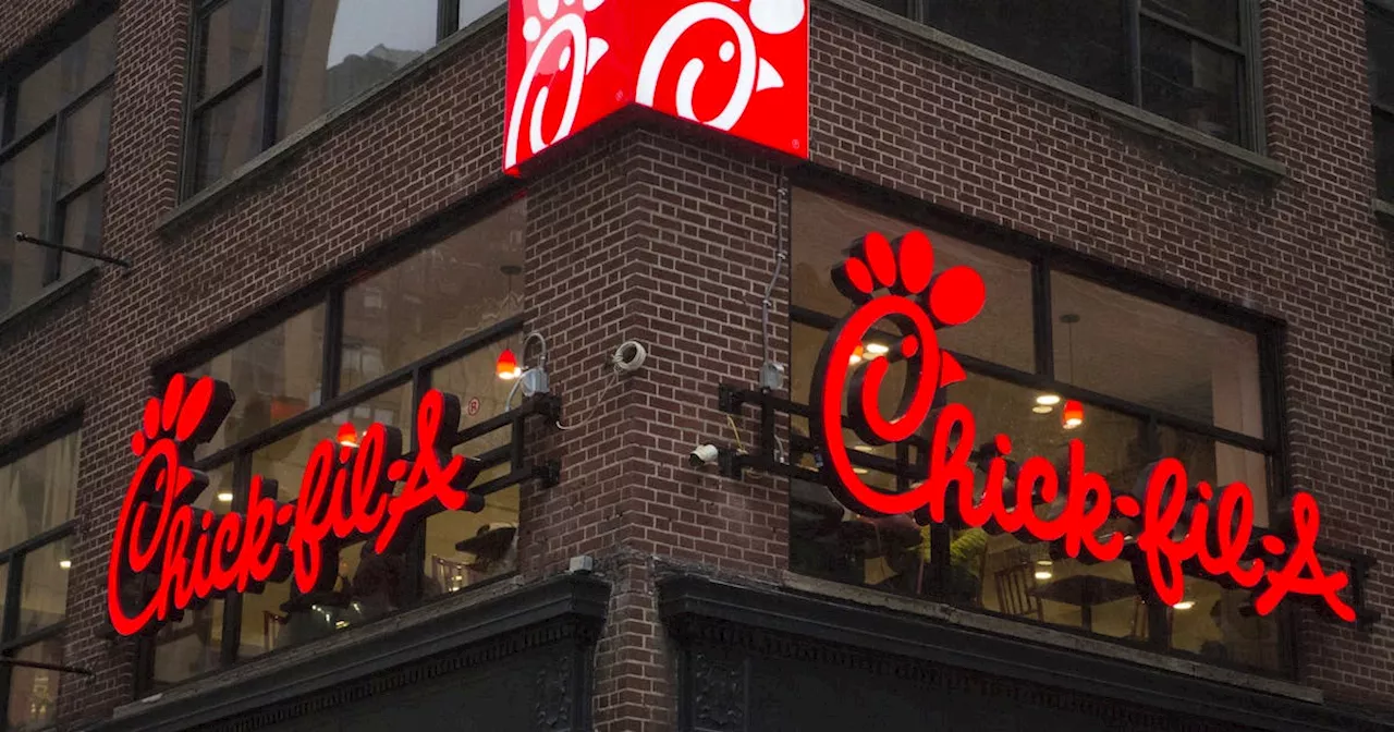 Chick-fil-A Reverses Antibiotic-Free Commitment in Chicken