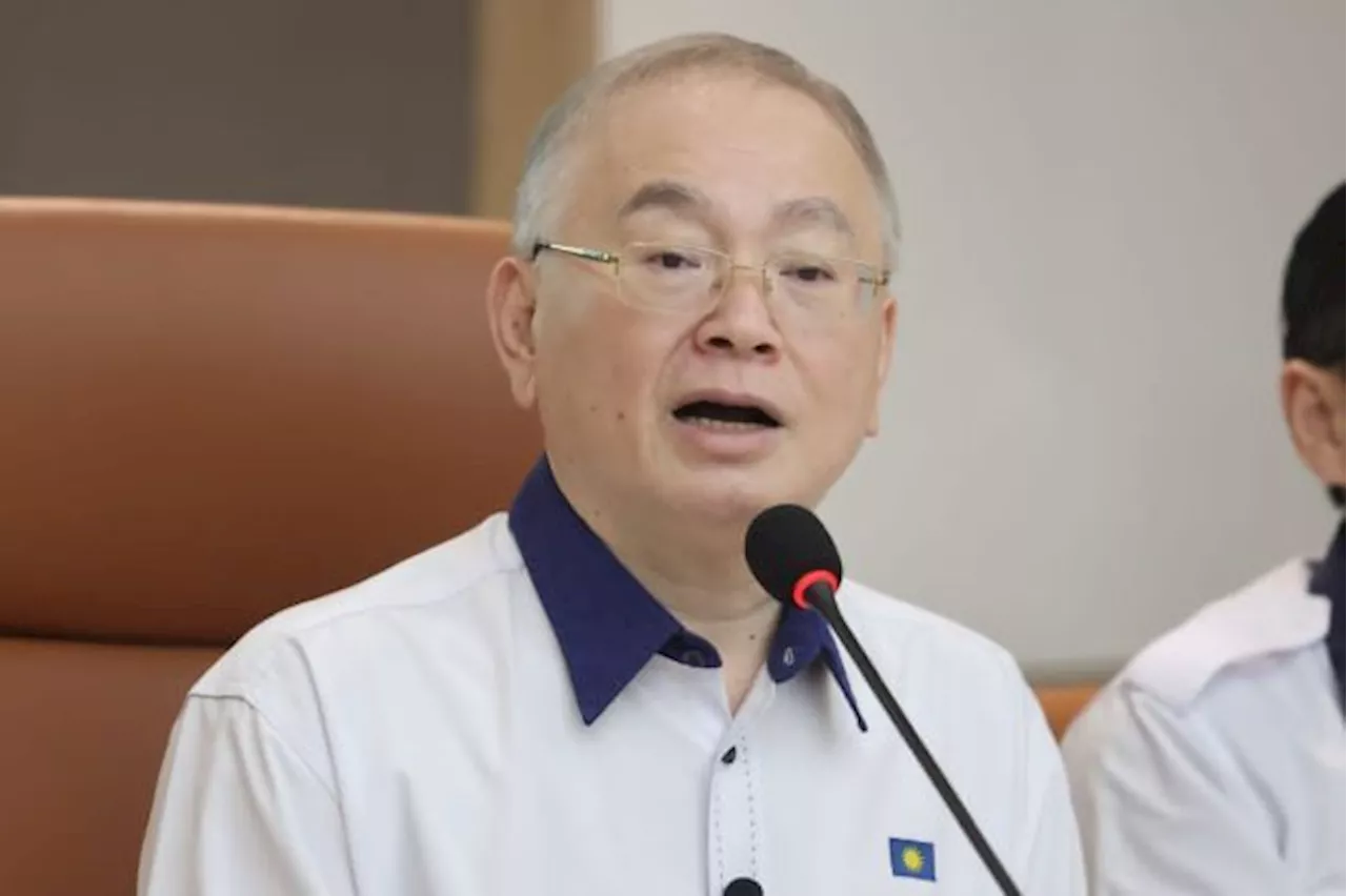 Let’s move on from socks issue and learn from it, says Dr Wee