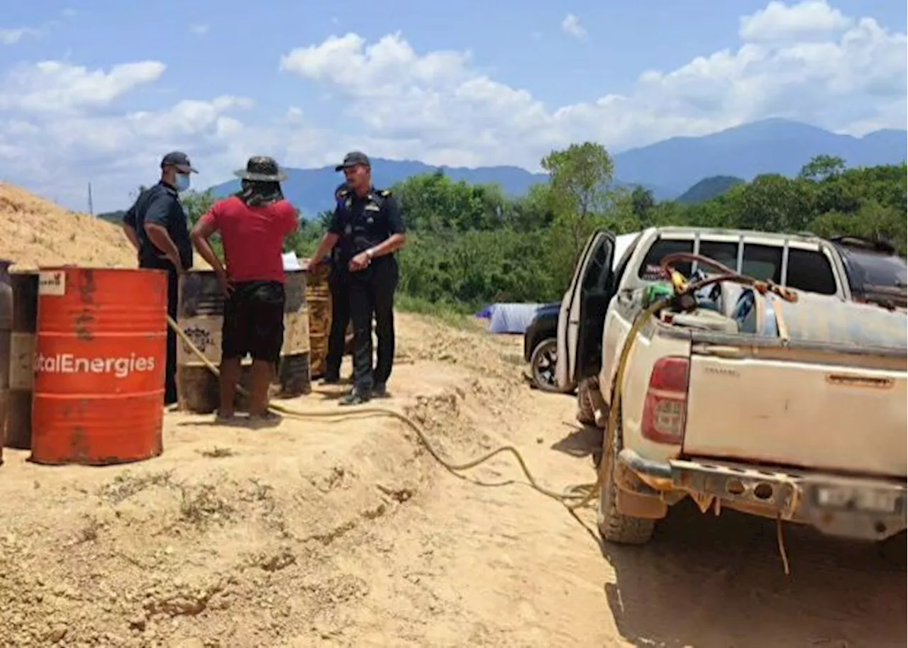 Over RM50,000 worth of subsidised diesel seized in Gua Musang