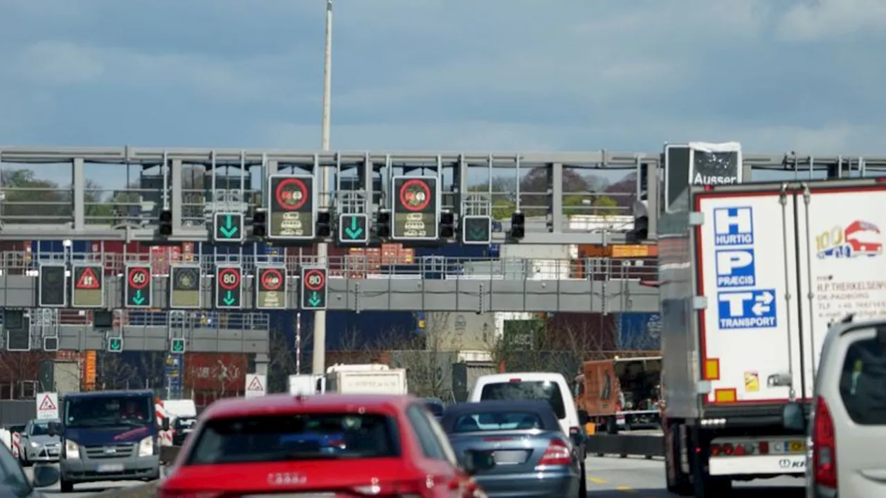 Osterreiseverkehr: Auto- und Bahnfahrer brauchen in Hamburg mehr Zeit