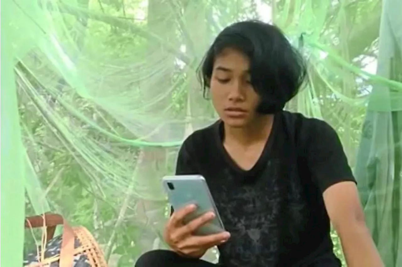 Girl from Sabah in viral ‘treetop Internet’ video years ago now a rising film star