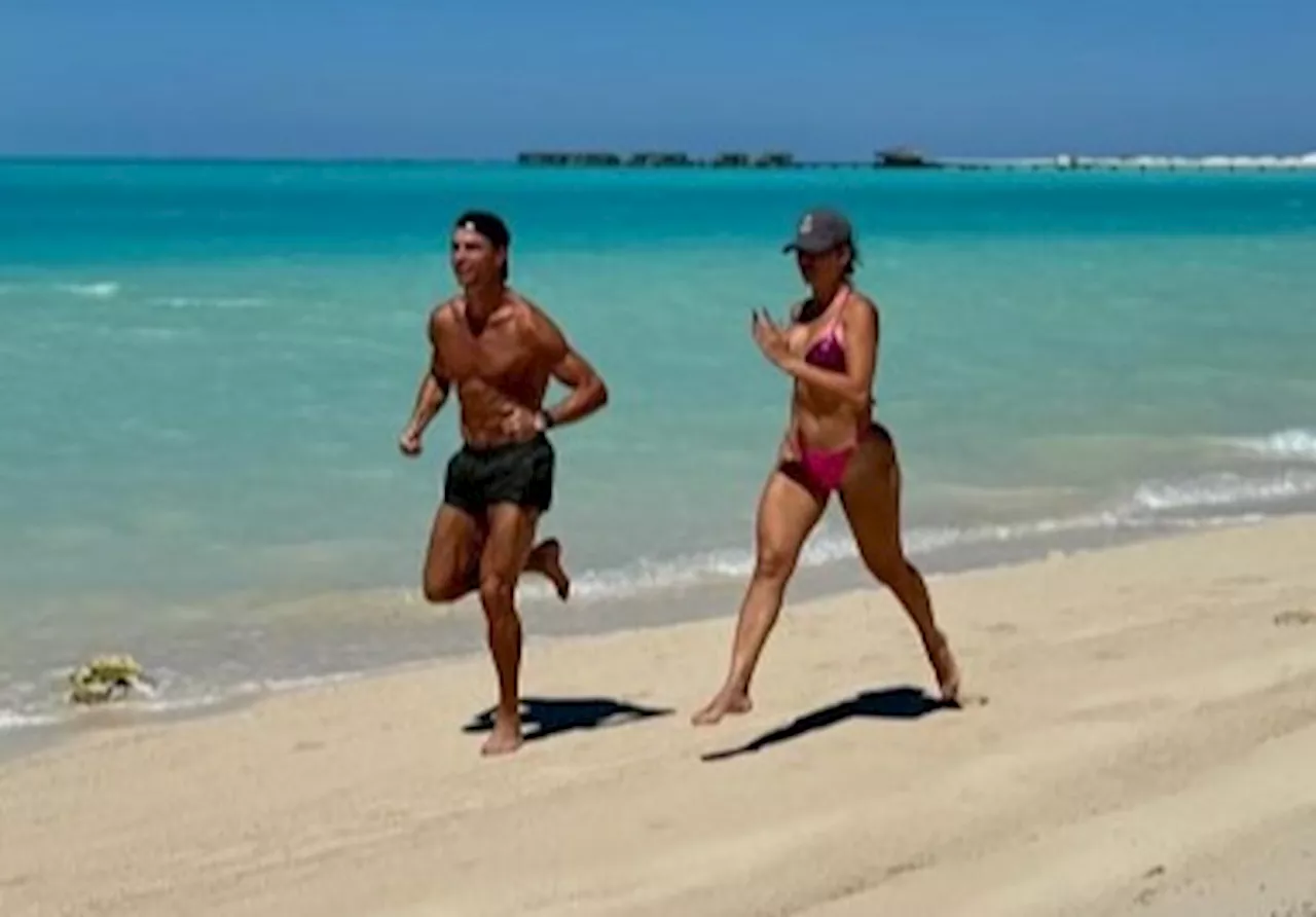 Cristiano Ronaldo ‘recharges’ with beach workout in Saudi Arabia alongside partner Georgina Rodriguez...