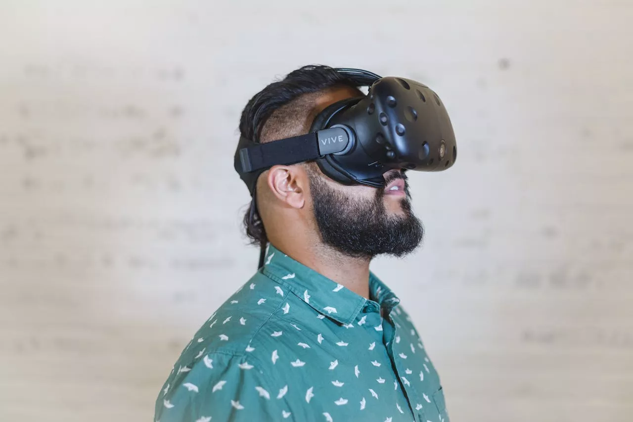 Virtual Reality Headsets: Surprising Benefits for Body and Mind